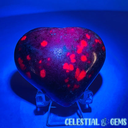 Ruby + Kyanite Heart Medium Carving