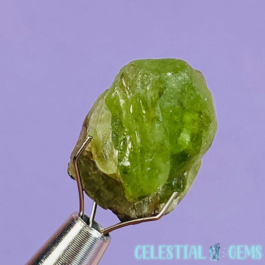 Peridot Mini Crystal Specimen S (Hematite Inclusions)