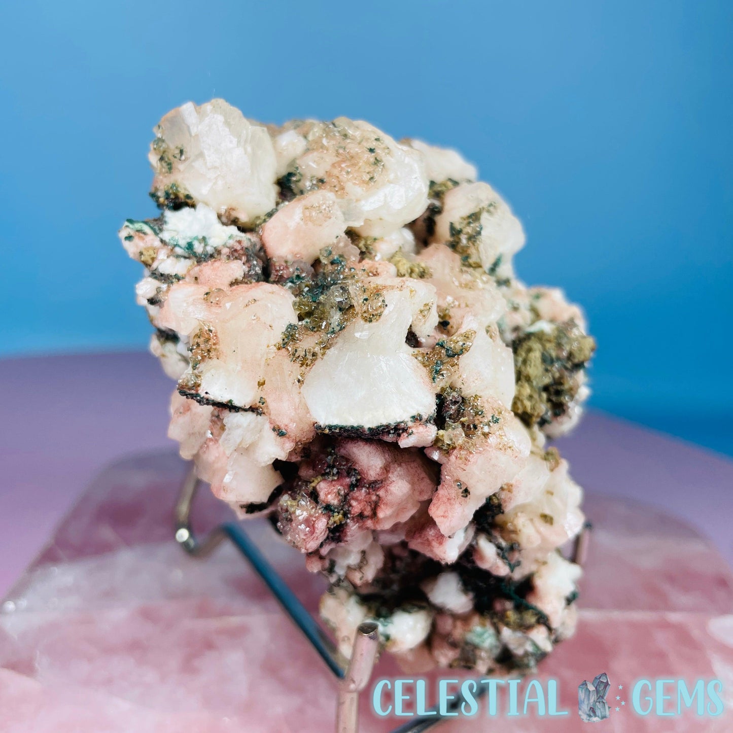 Marshy Heulandite + Stilbite + Celadonite Medium Cluster