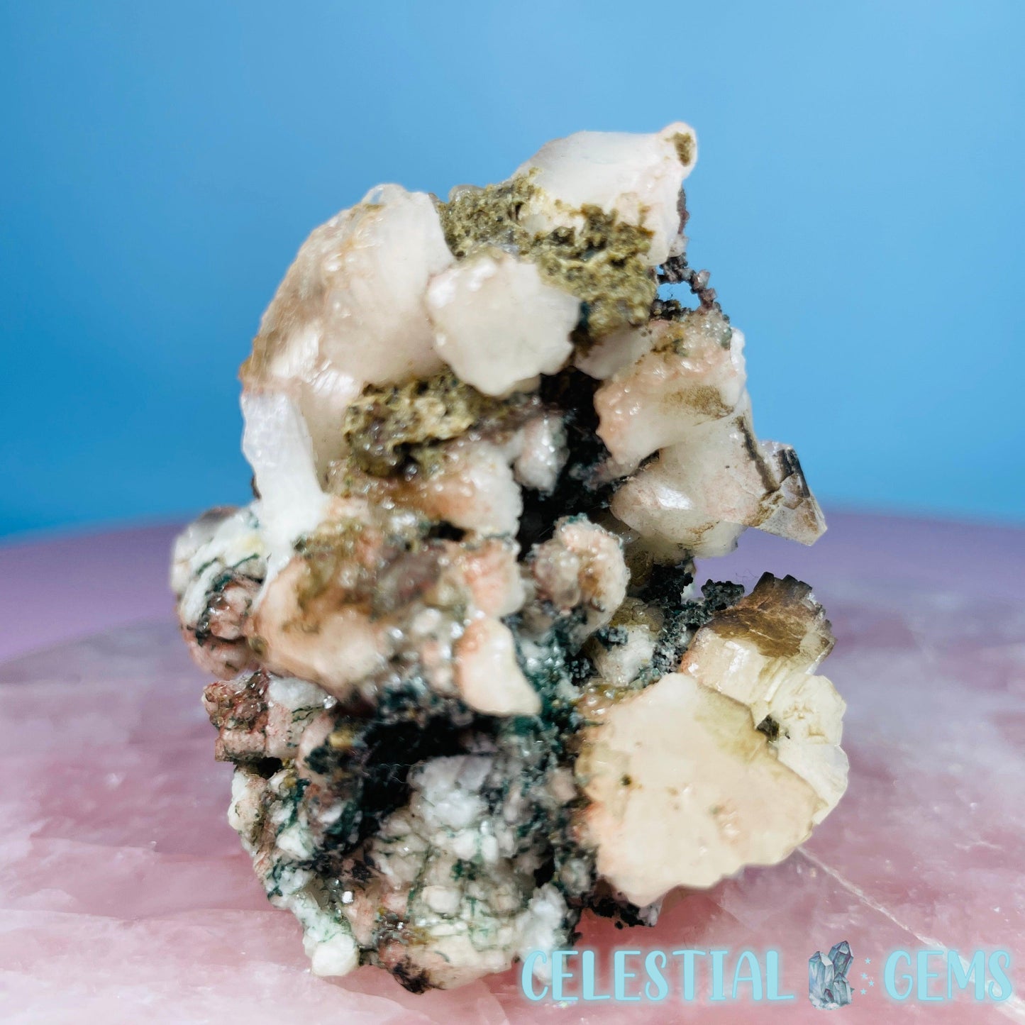 Marshy Heulandite + Stilbite + Celadonite Small Cluster