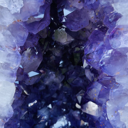 Amethyst Large Geode Cave (Video)