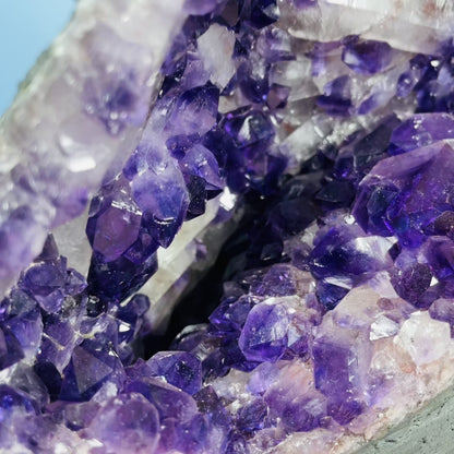Amethyst Cluster Geode Medium Cave (Video)