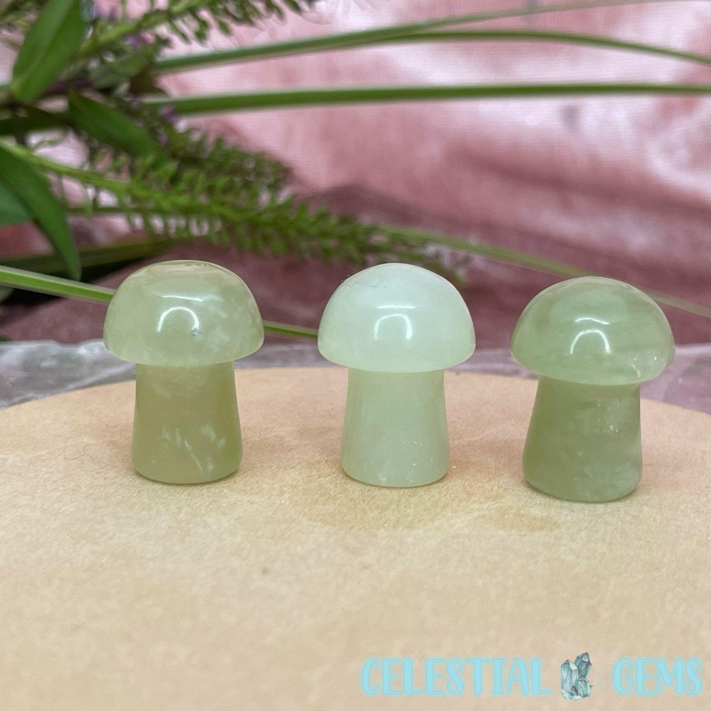 Green Jade Mushroom Mini Carving